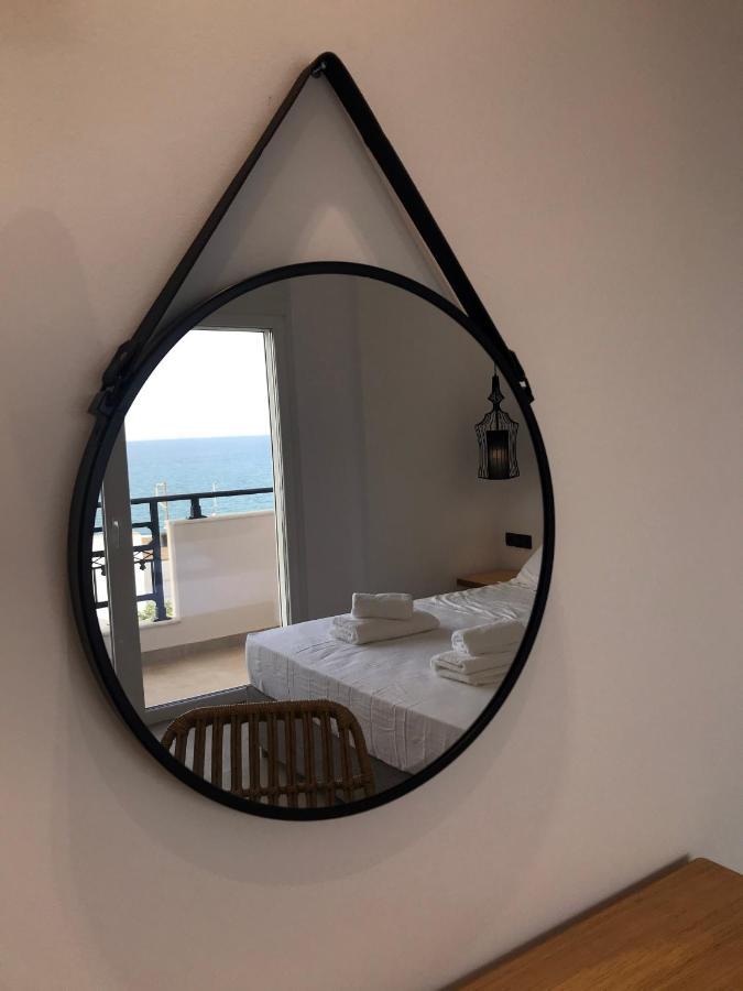 Blue Sea Suites Tsoutsouros  Ngoại thất bức ảnh