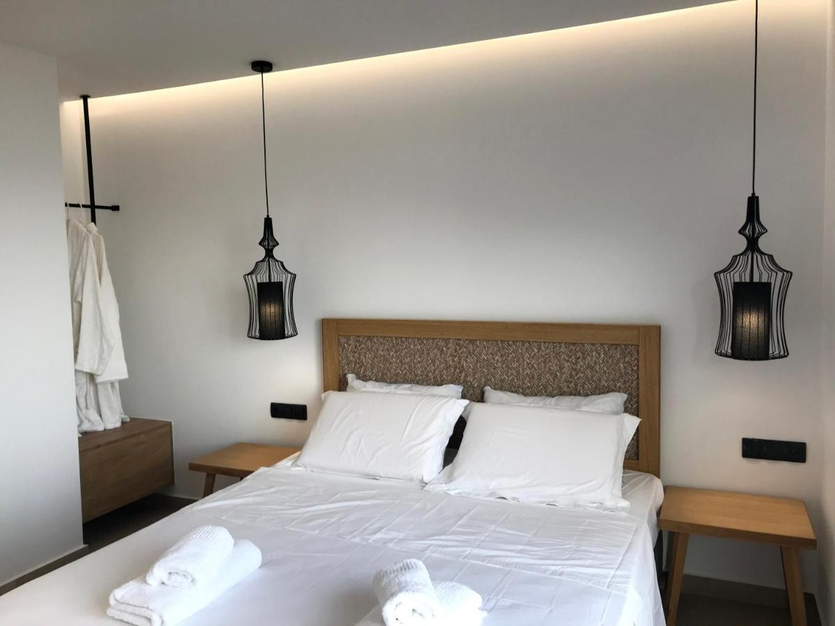 Blue Sea Suites Tsoutsouros  Ngoại thất bức ảnh